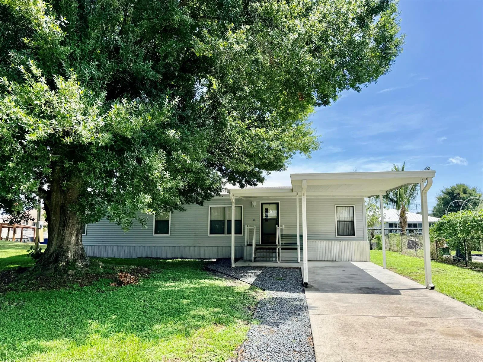 2332 SE 29TH Street, Okeechobee, FL 34974