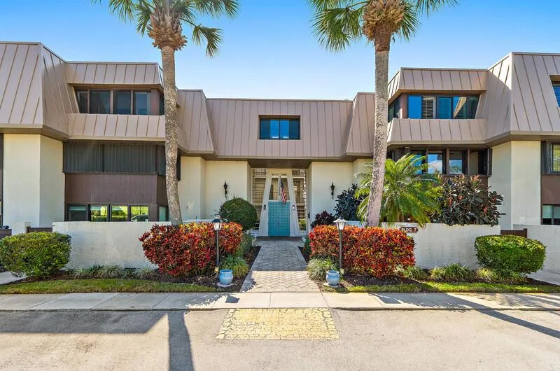 1800 SE Saint Lucie Boulevard # 7-205, Stuart, FL 34996
