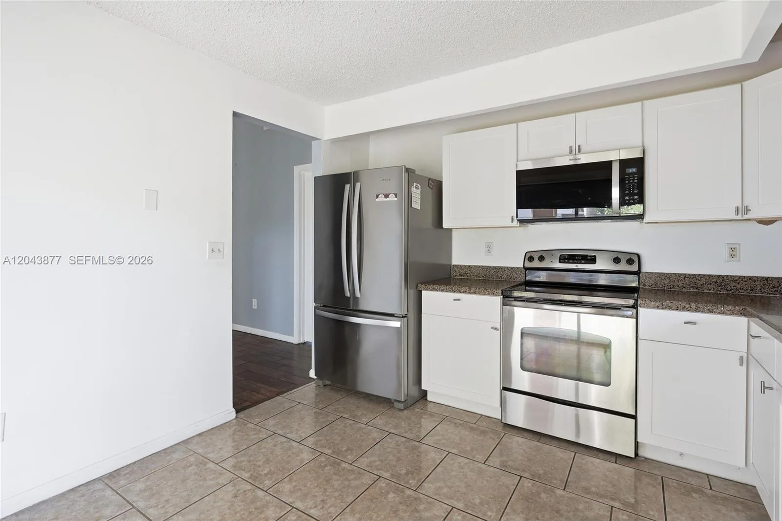 1855 SE 6th Ct, Homestead, FL 33033 photo 9