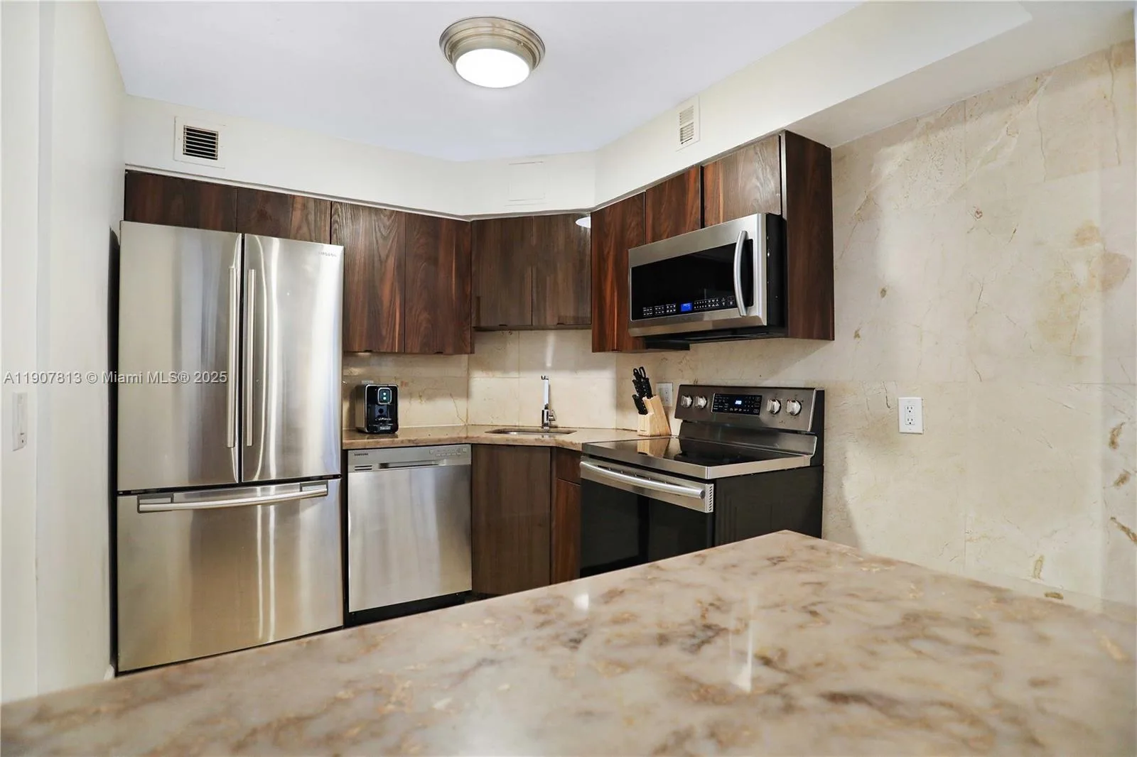 5225 Collins Ave # 1216, Miami Beach, FL 33140 photo 12