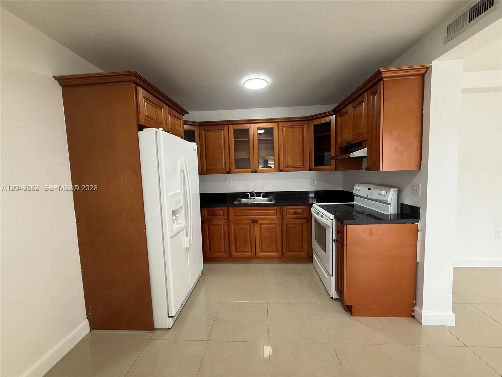1122 NW 32nd Ct # front, Miami, FL 33125 photo 4