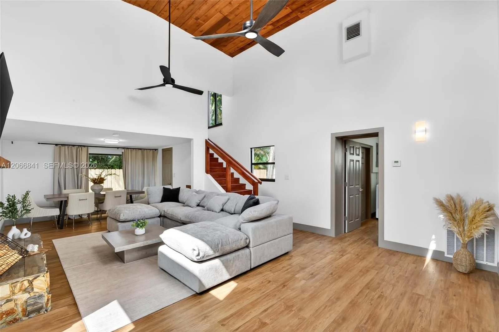 7221 Freedom St, Hollywood, FL 33024 photo 4