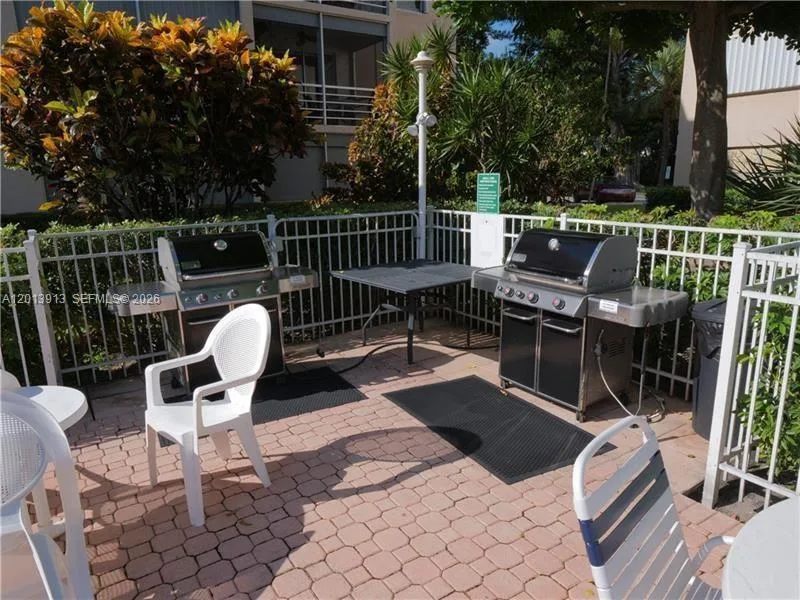 1541 S Ocean Blvd # 317, Lauderdale By The Sea, FL 33062 photo 9