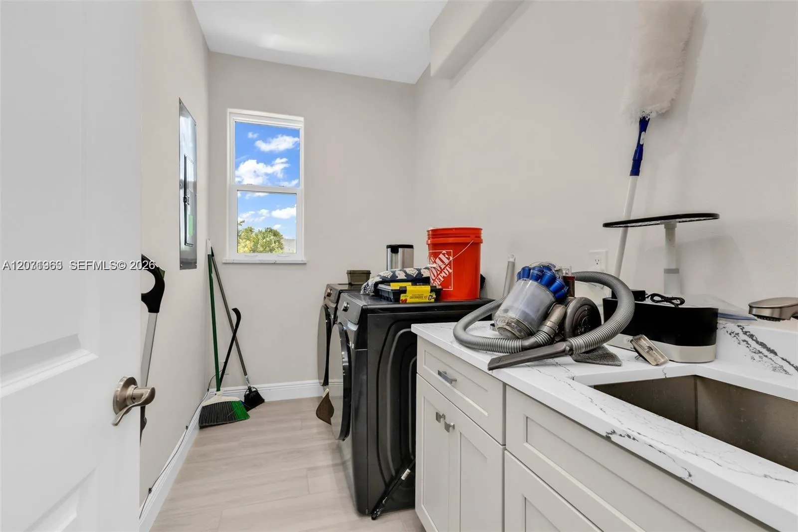 13926 Allamanda Cir, Other City - In The State Of Florida, FL 33981 photo 10