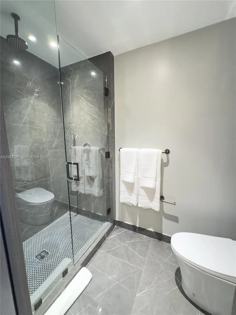 20 NE 11th St # 3012A, Miami, FL 33132 photo 11