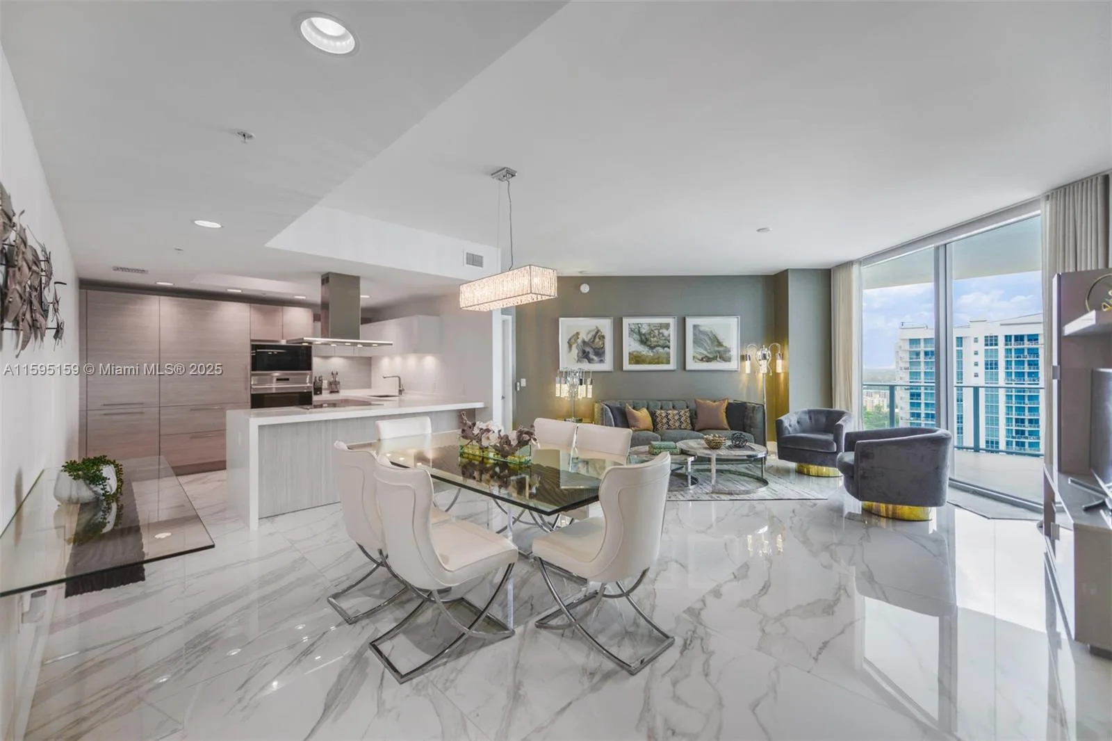 17111 Biscayne Blvd # 2303, North Miami Beach, FL 33160 photo 3