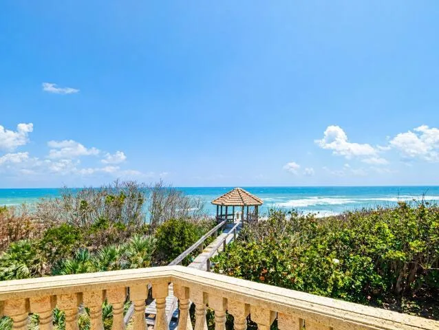 8327 S Highway A1a, Melbourne Beach, FL 32951 photo 2