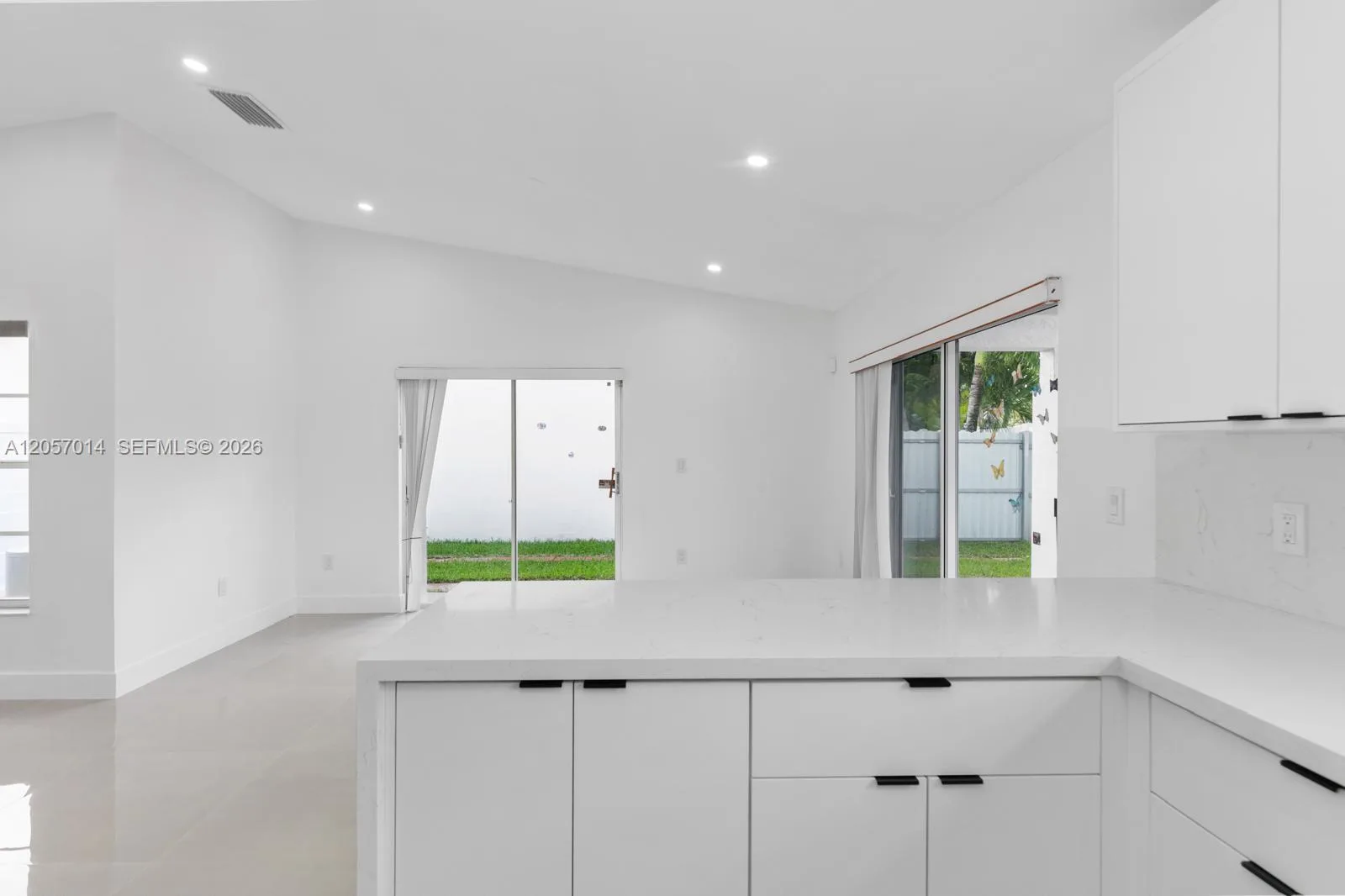 1938 SW 137th Ct, Miami, FL 33175 photo 9