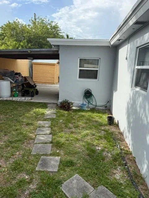 804 N 20th Ct, Hollywood, FL 33020 photo 6