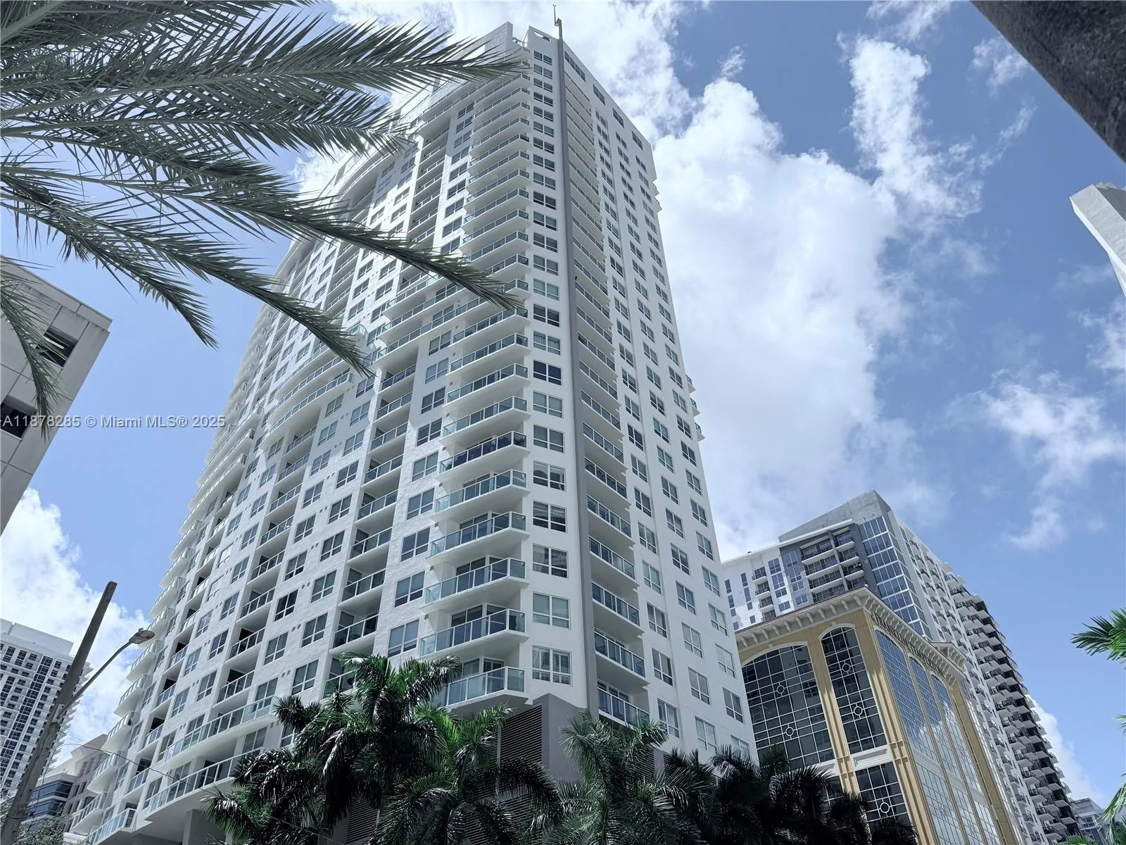 350 Las Olas Place – photo 22