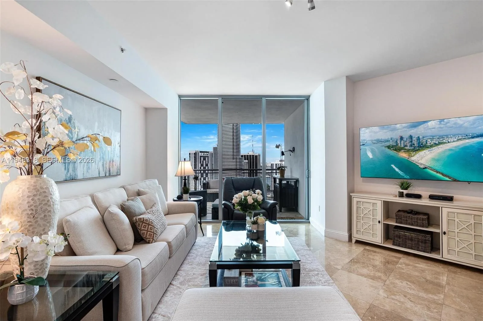 350 S Miami Ave # 3807, Miami, FL 33130