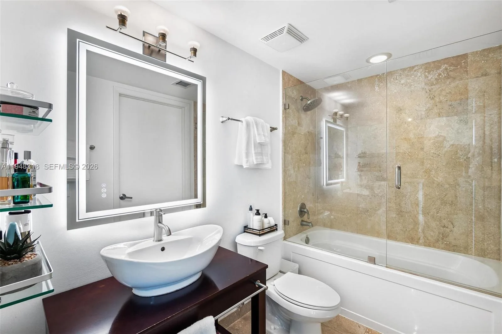 350 S Miami Ave # 3807, Miami, FL 33130 photo 13