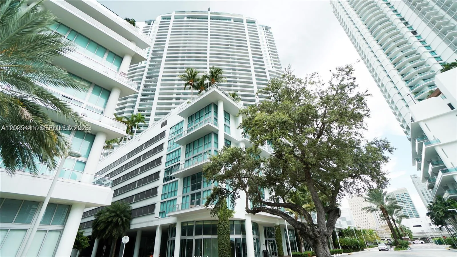 IVY at Riverfront Unit 3708 at 90 SW 3rd St # 3708, Miami FL 33130 — photo 1