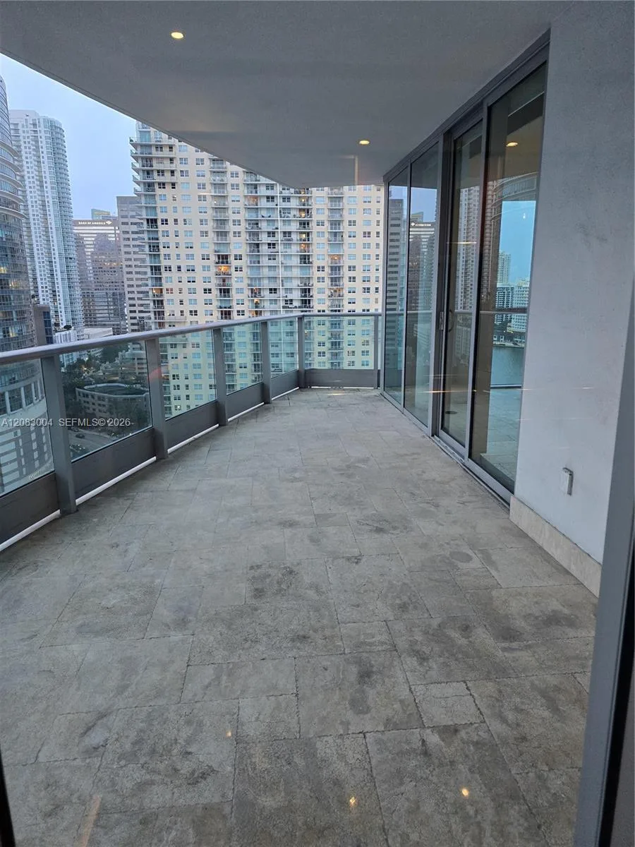 1331 Brickell Bay Dr # 2102, Miami, FL 33131