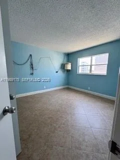 421 NE 14th Ave # 401, Hallandale Beach, FL 33009 photo 11