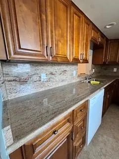 421 NE 14th Ave # 401, Hallandale Beach, FL 33009 photo 4