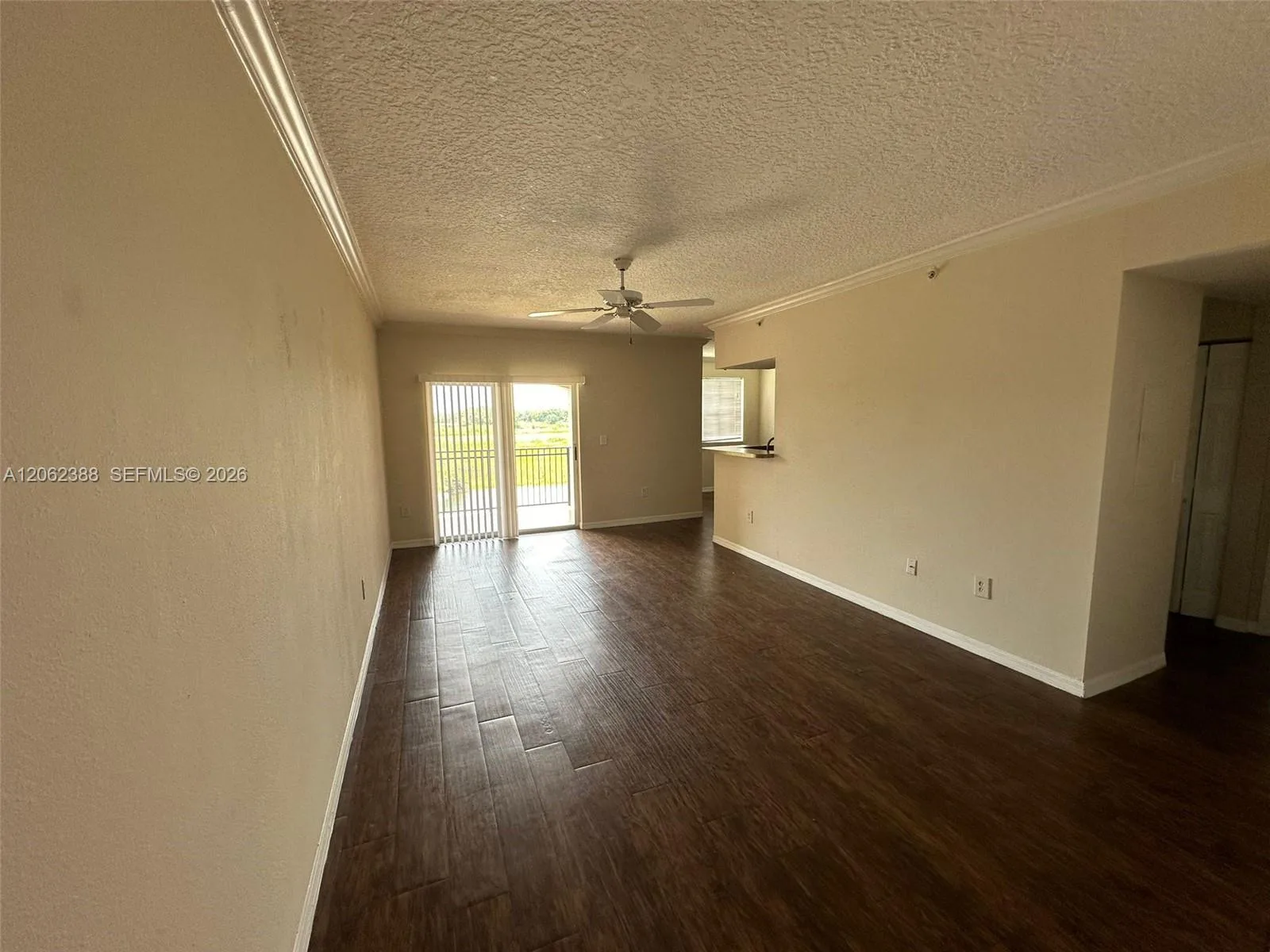 11600 SW 2nd St # 18208, Pembroke Pines, FL 33025