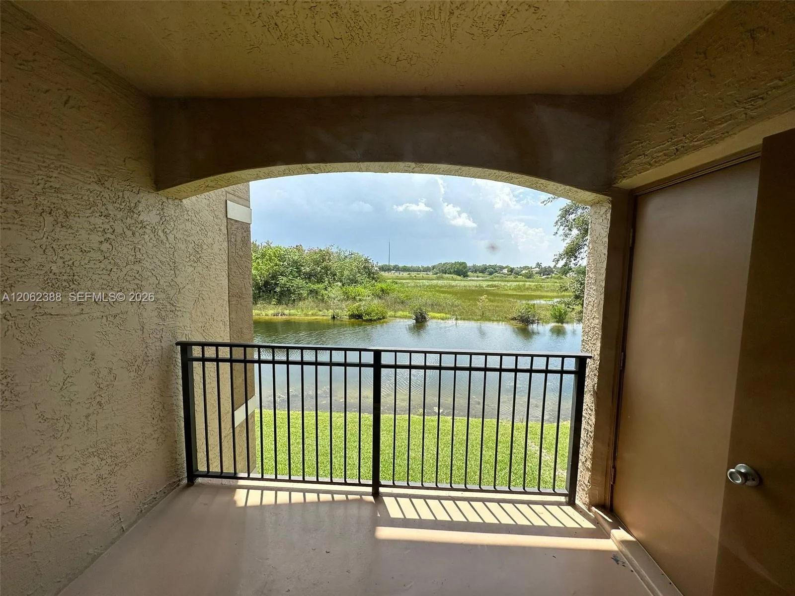 11600 SW 2nd St # 18208, Pembroke Pines, FL 33025 photo 2