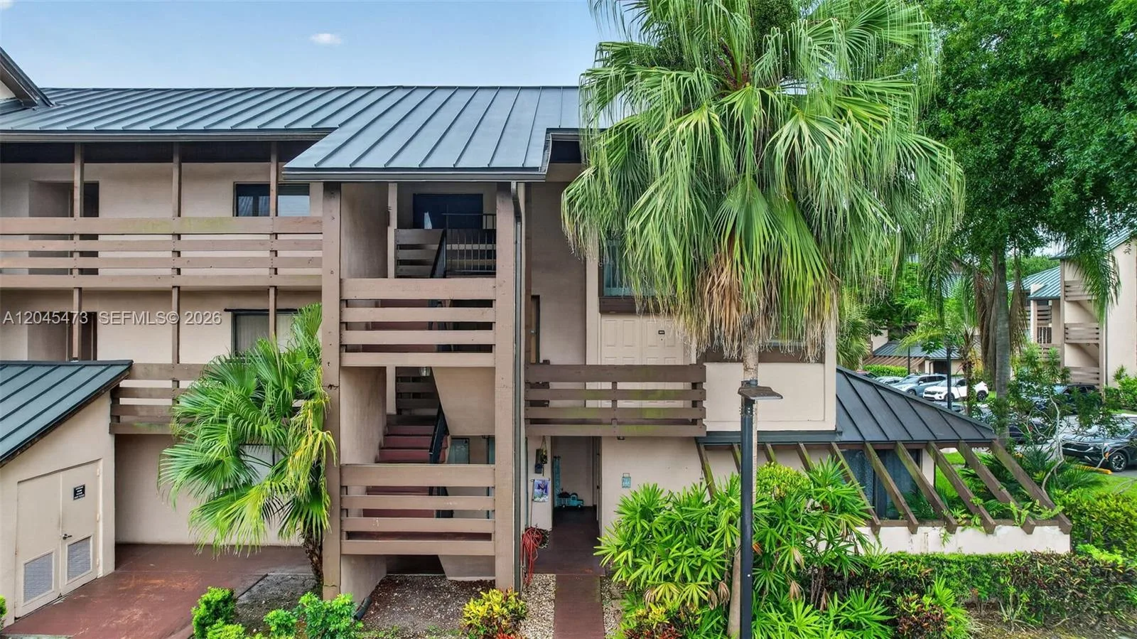 120 SW 96th Ter # 204, Plantation, FL 33324