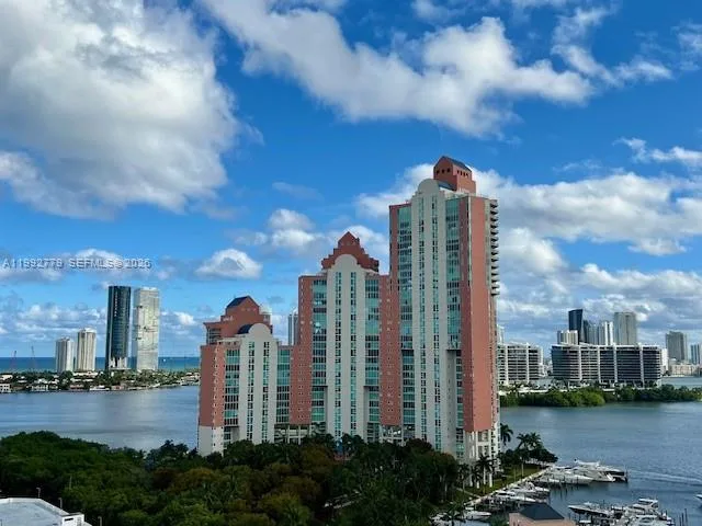 3300 NE 191st St # 1916, Aventura, FL 33180 photo 3