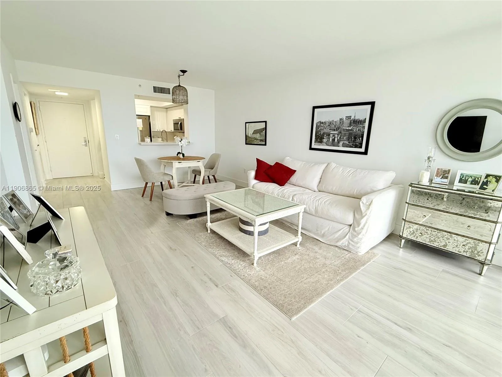 1800 Sunset Harbour Dr # 2005, Miami Beach, FL 33139 photo 6