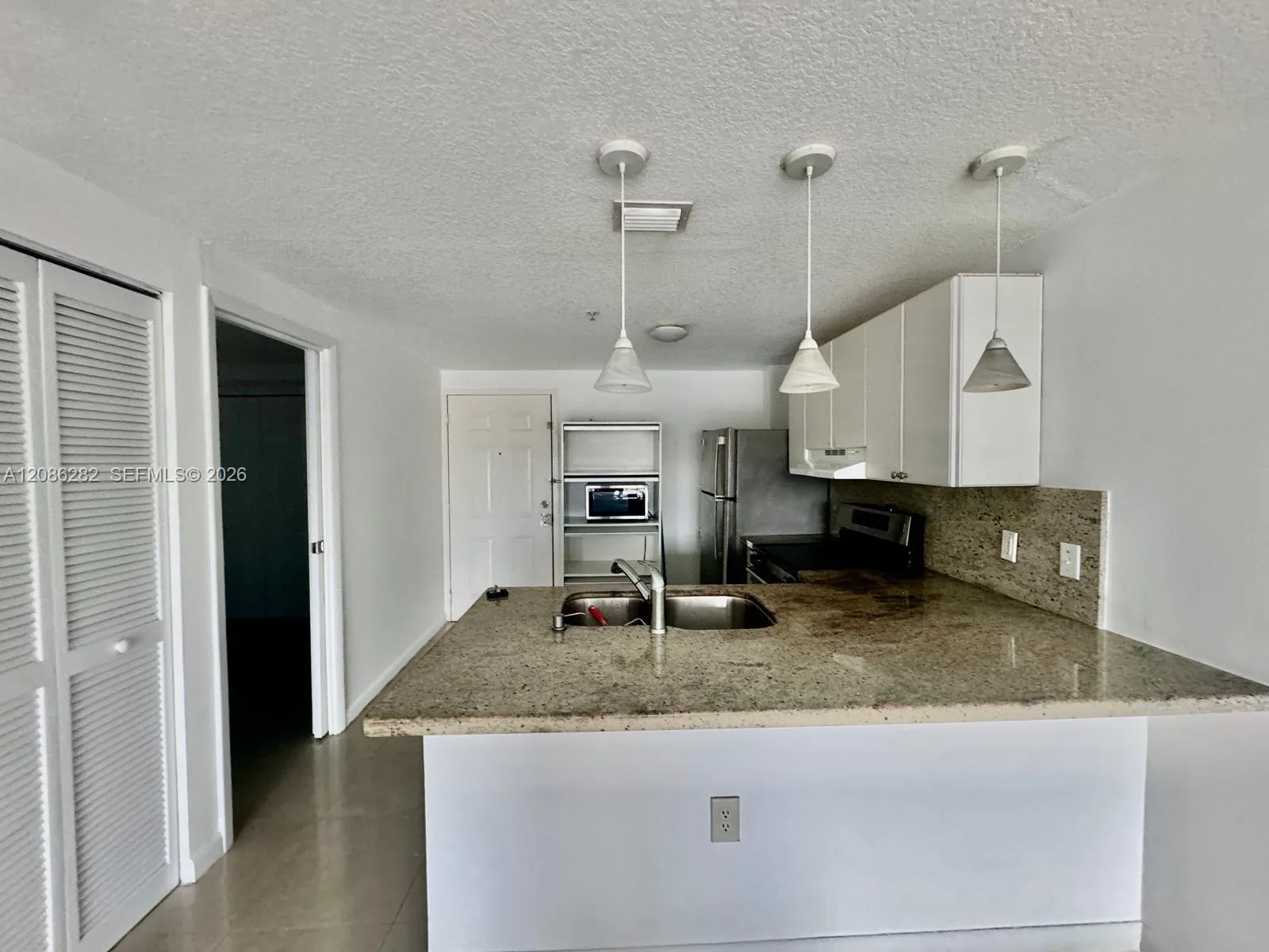 218 SW 8th Ave # 303, Miami, FL 33130