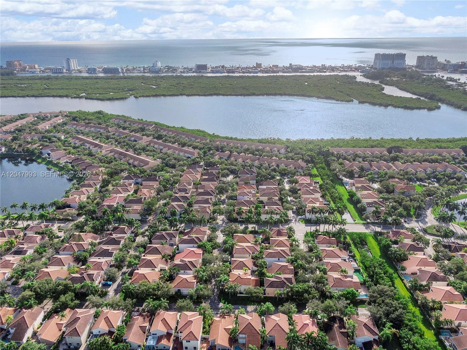 1595 Seagrape Way # -, Hollywood, FL 33019 photo 8