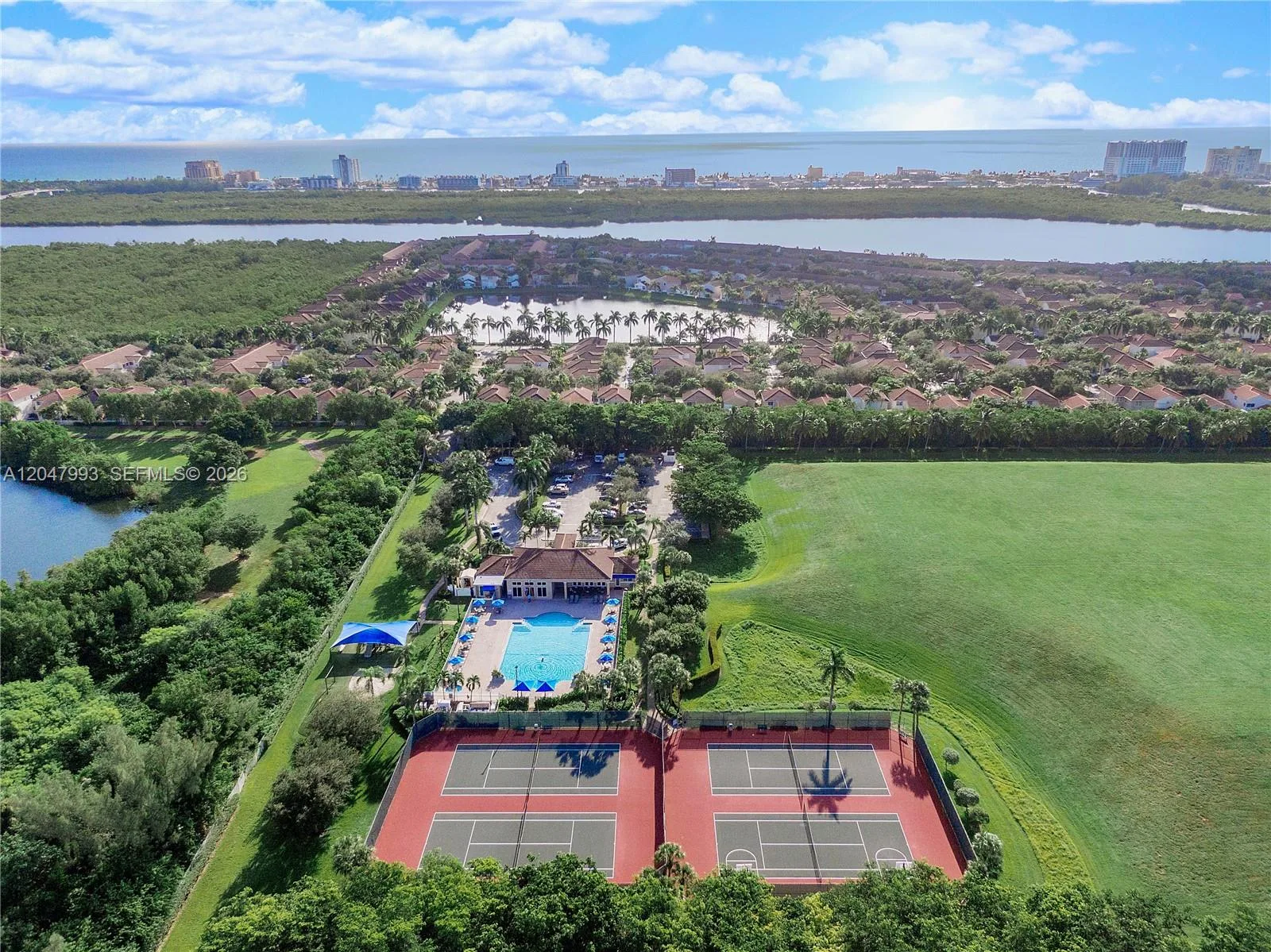 1595 Seagrape Way # -, Hollywood, FL 33019 photo 9