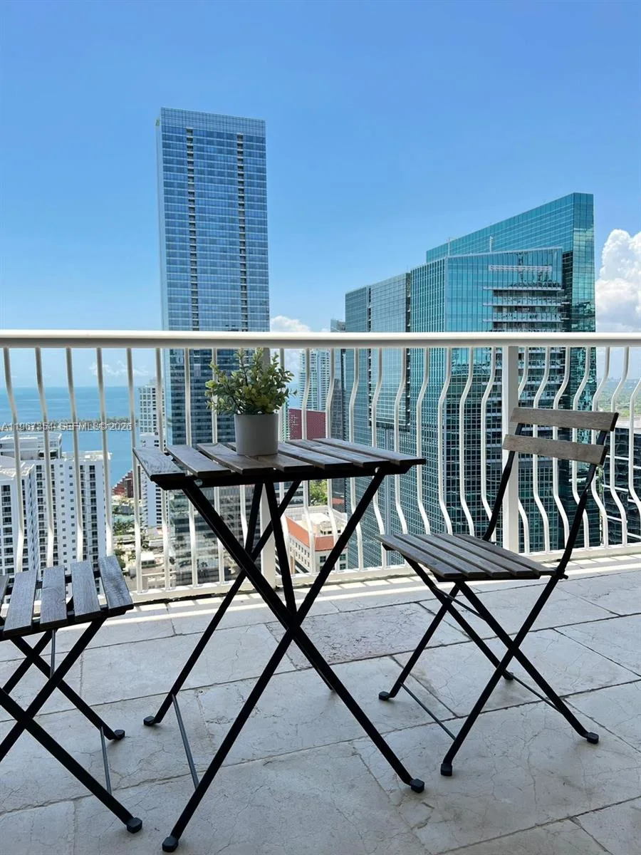 1200 Brickell Bay Dr # 4217, Miami, FL 33131