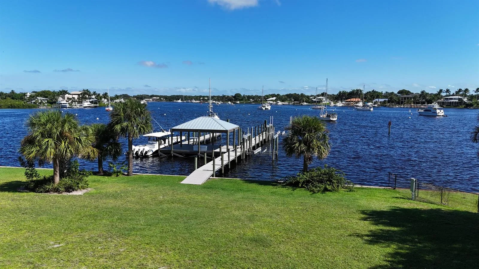 4345 SE Mulford Lane, Stuart, FL 34997 photo 2