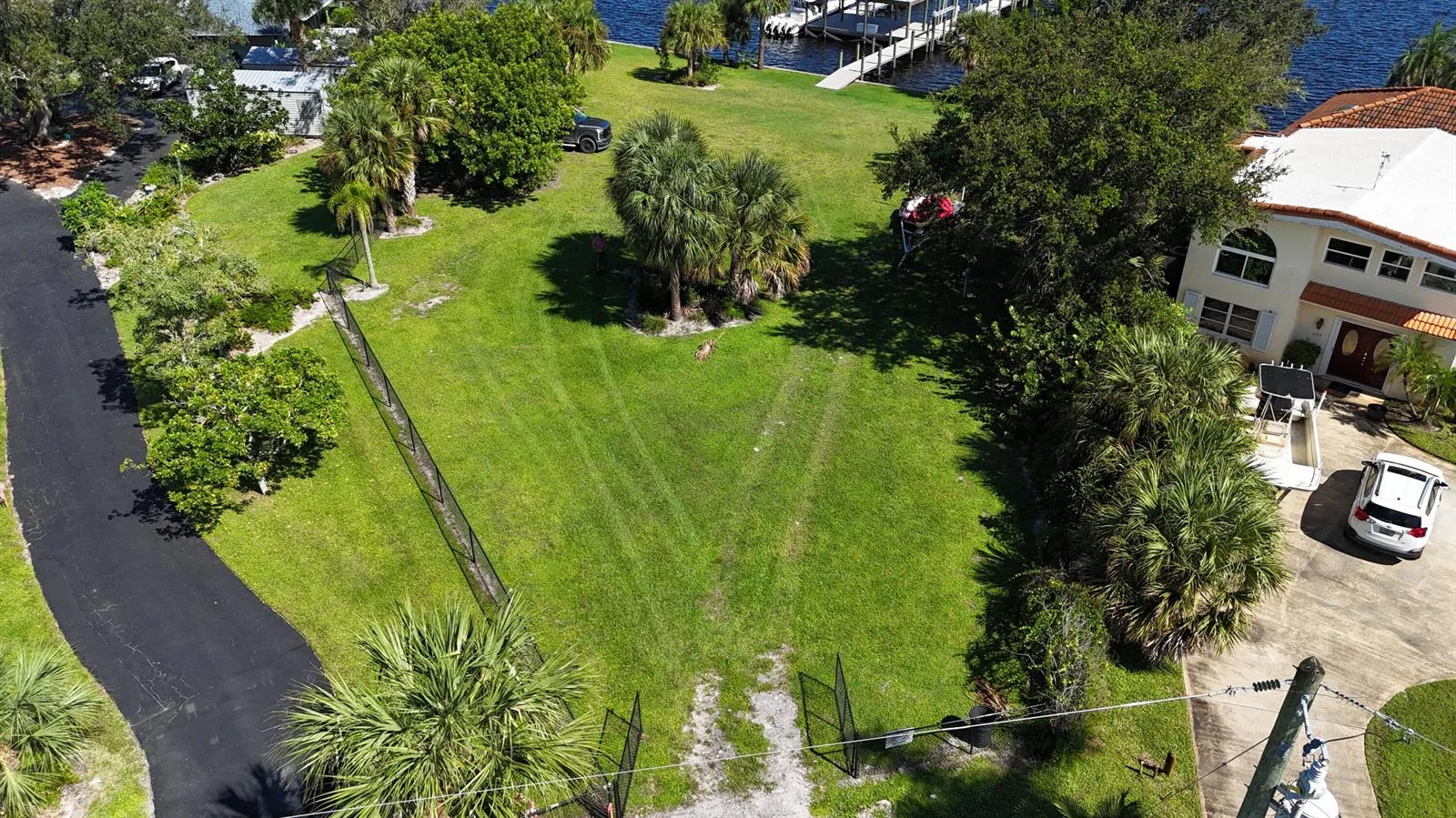 4345 SE Mulford Lane, Stuart, FL 34997 photo 3