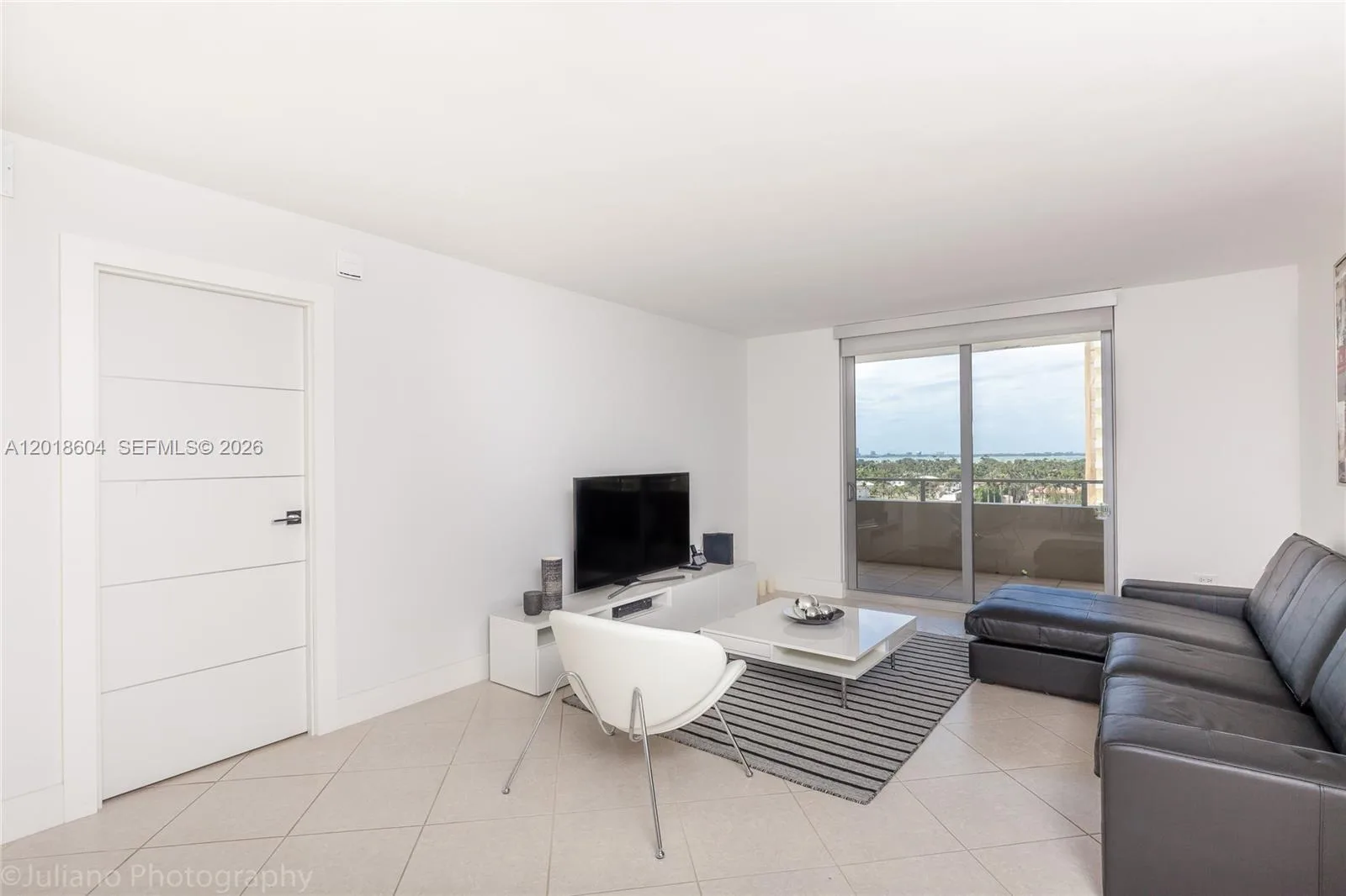 5555 Collins Ave # 9U, Miami Beach, FL 33140 photo 2