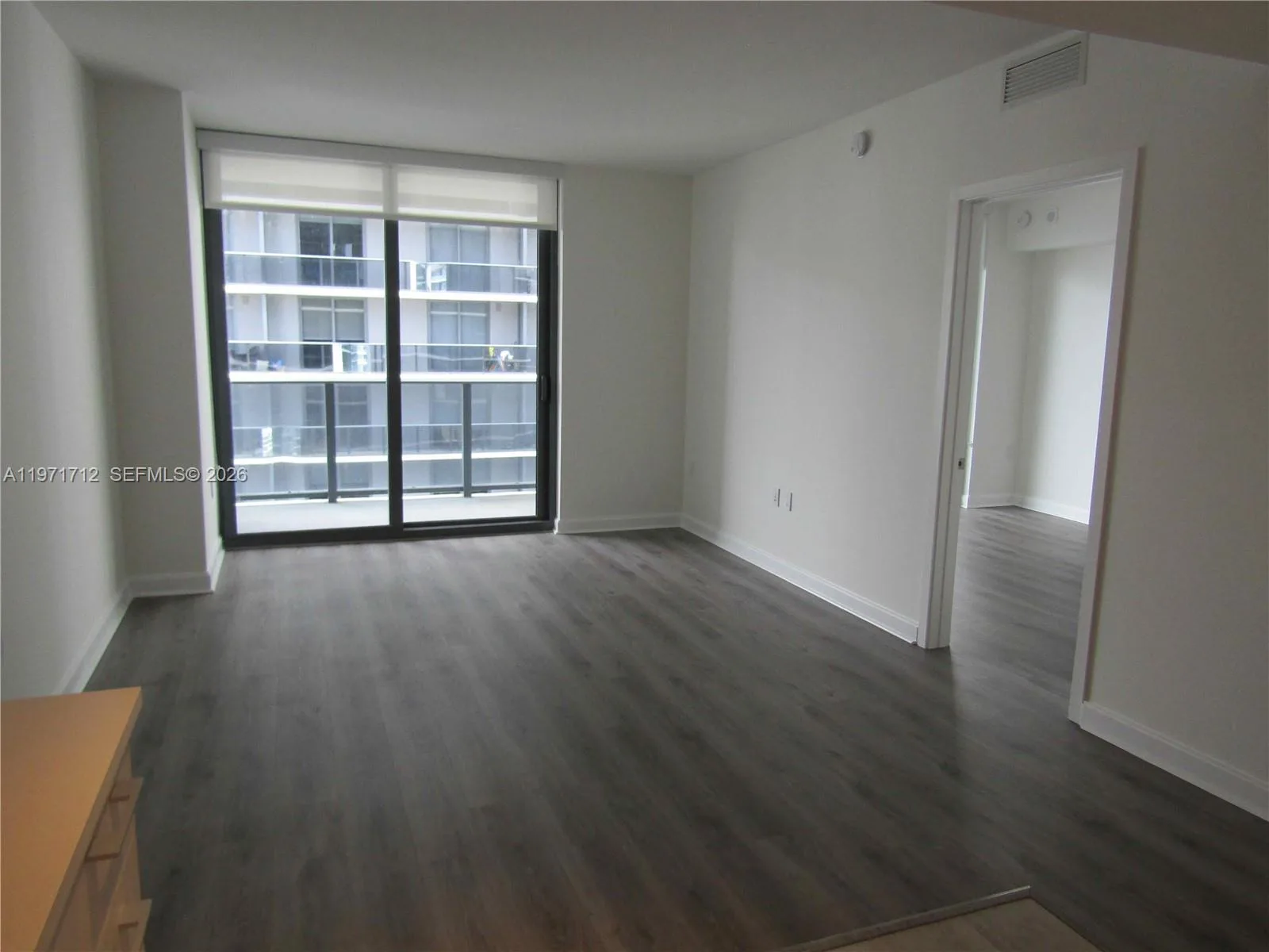 45 SW 9th St # 2807, Miami, FL 33130 photo 10