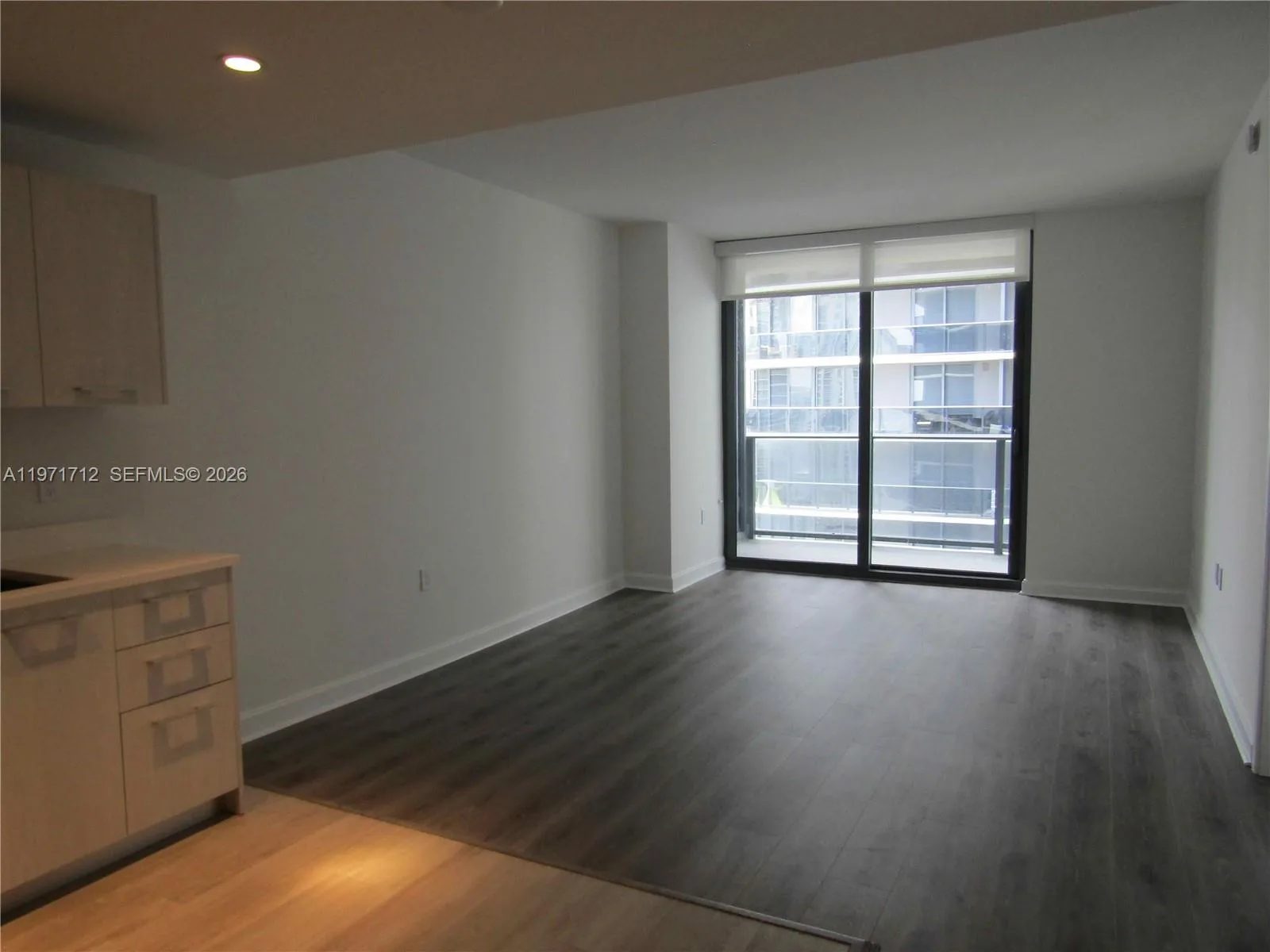 45 SW 9th St # 2807, Miami, FL 33130 photo 7