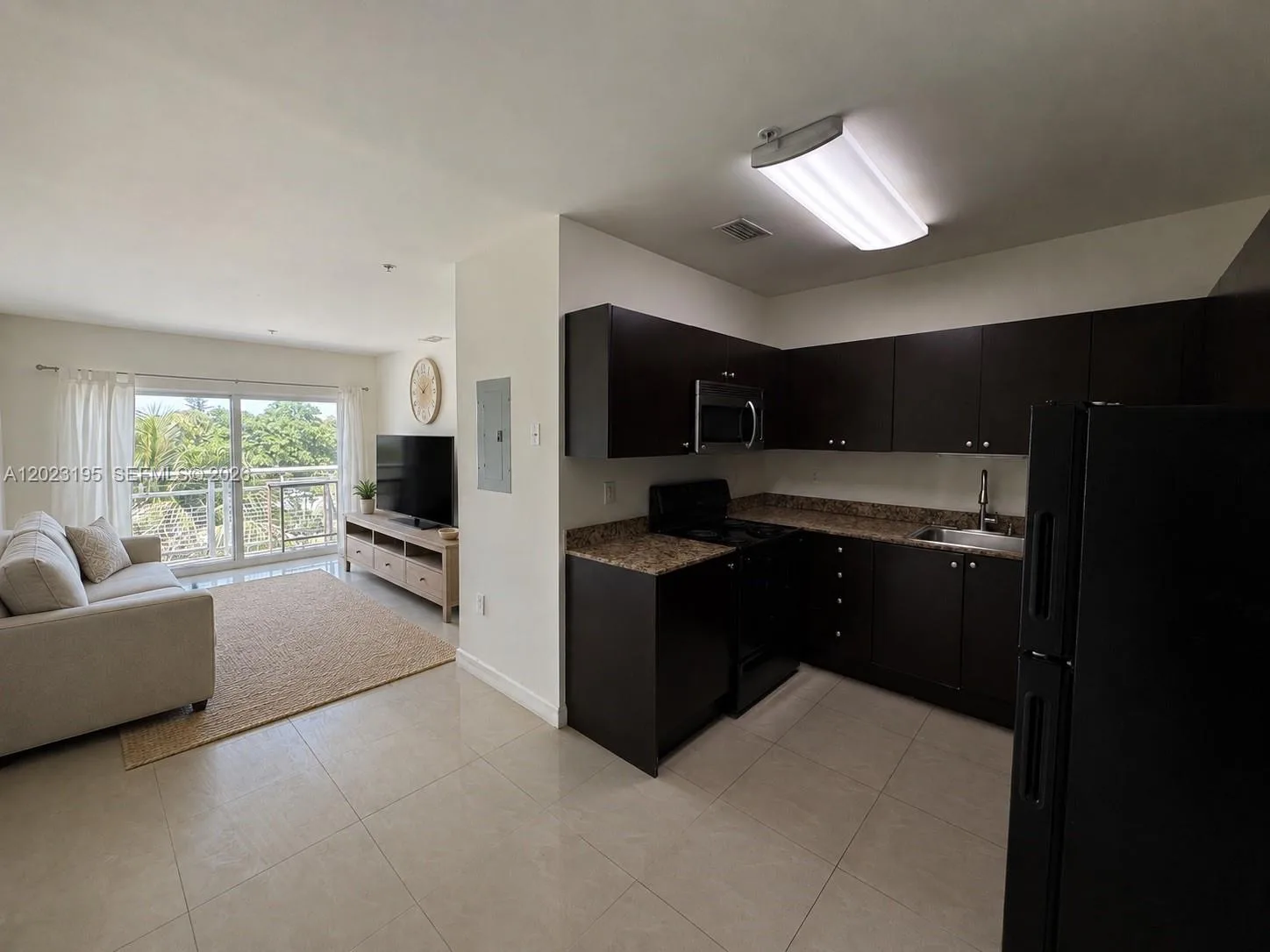 529 NE 62nd St # 404, Miami, FL 33138 photo 2