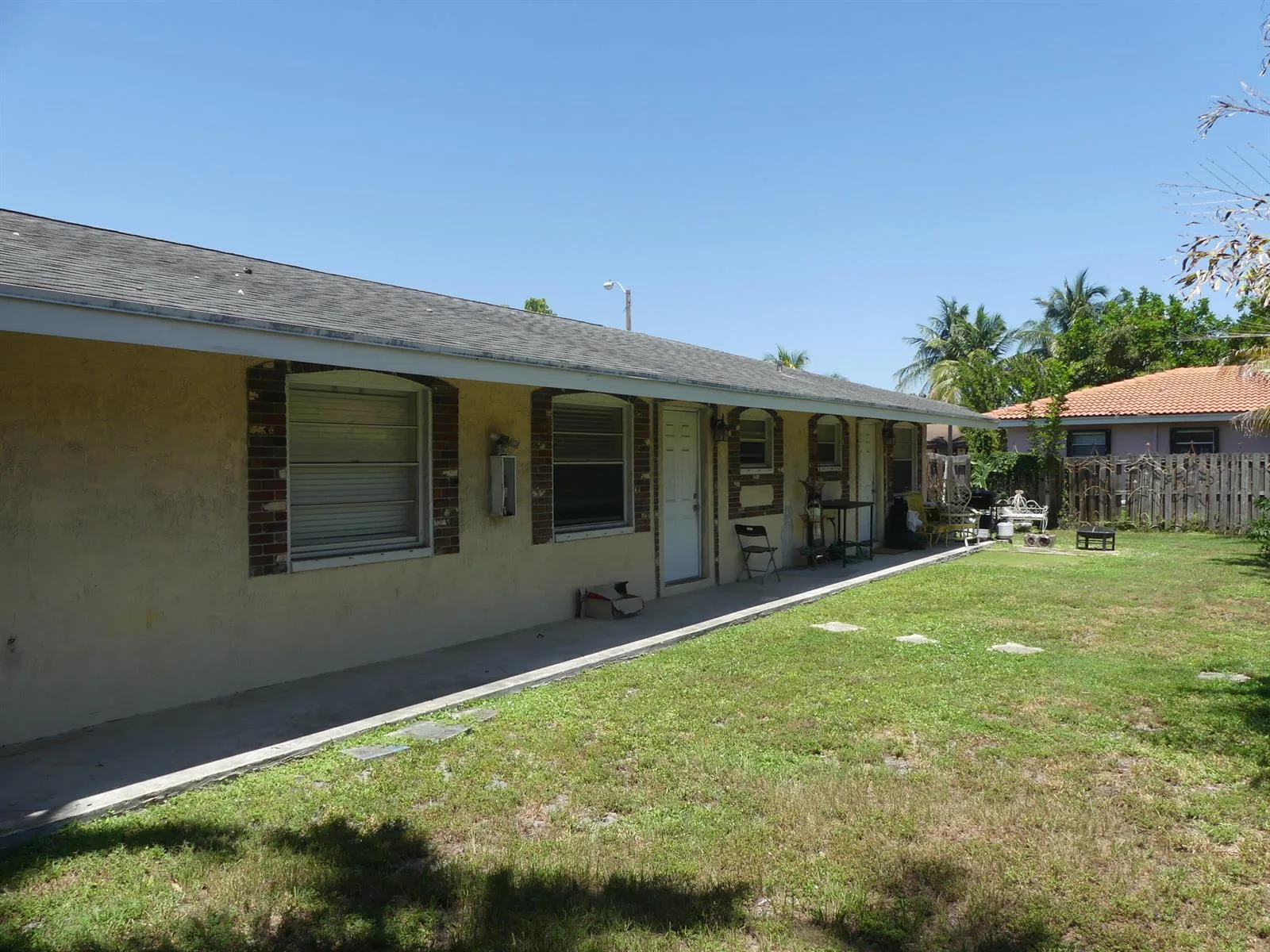131 SW 15TH Street # 1-3, Pompano Beach, FL 33060