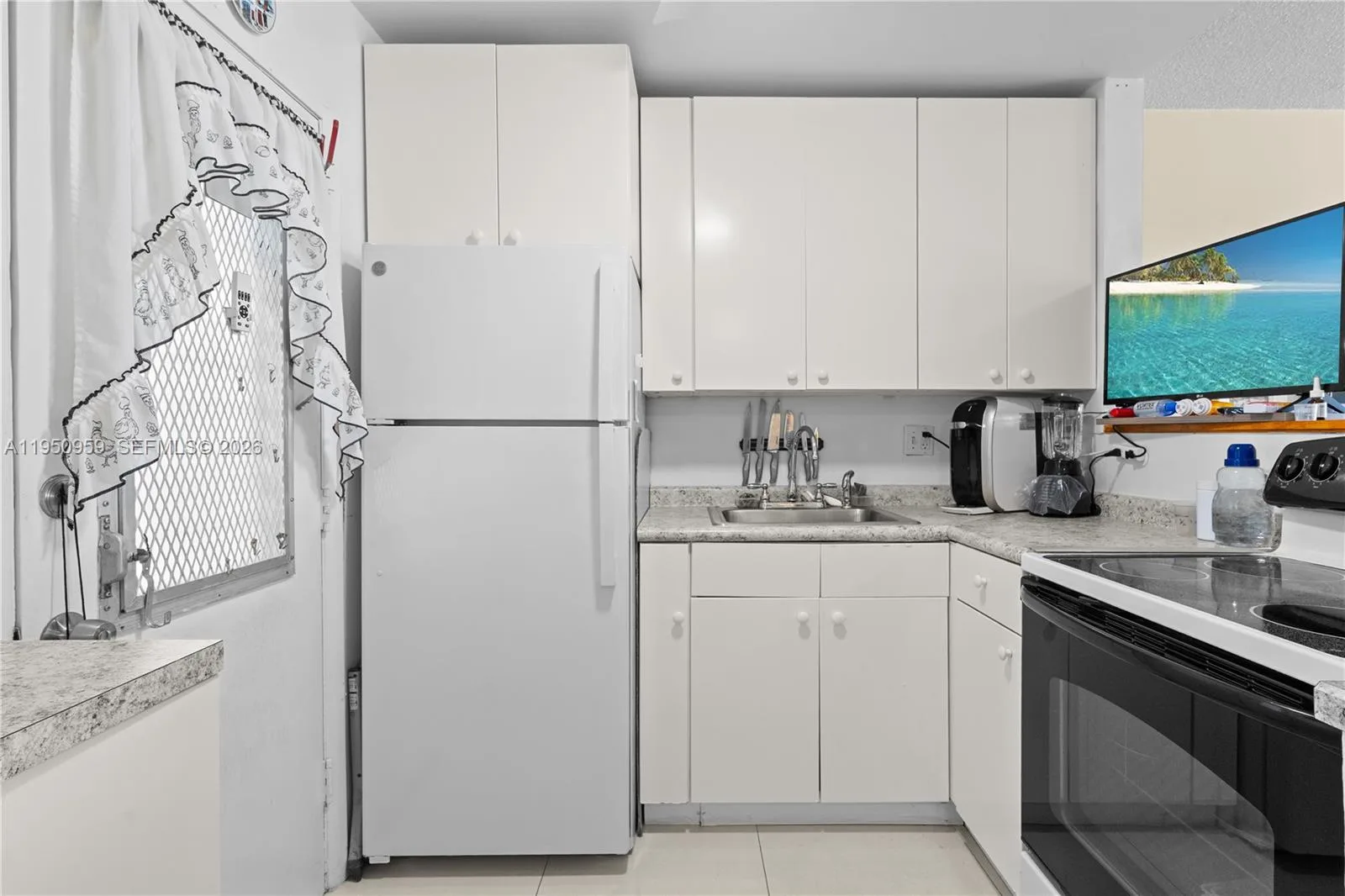 2930 Point East Dr # E-407, Aventura, FL 33160 photo 4