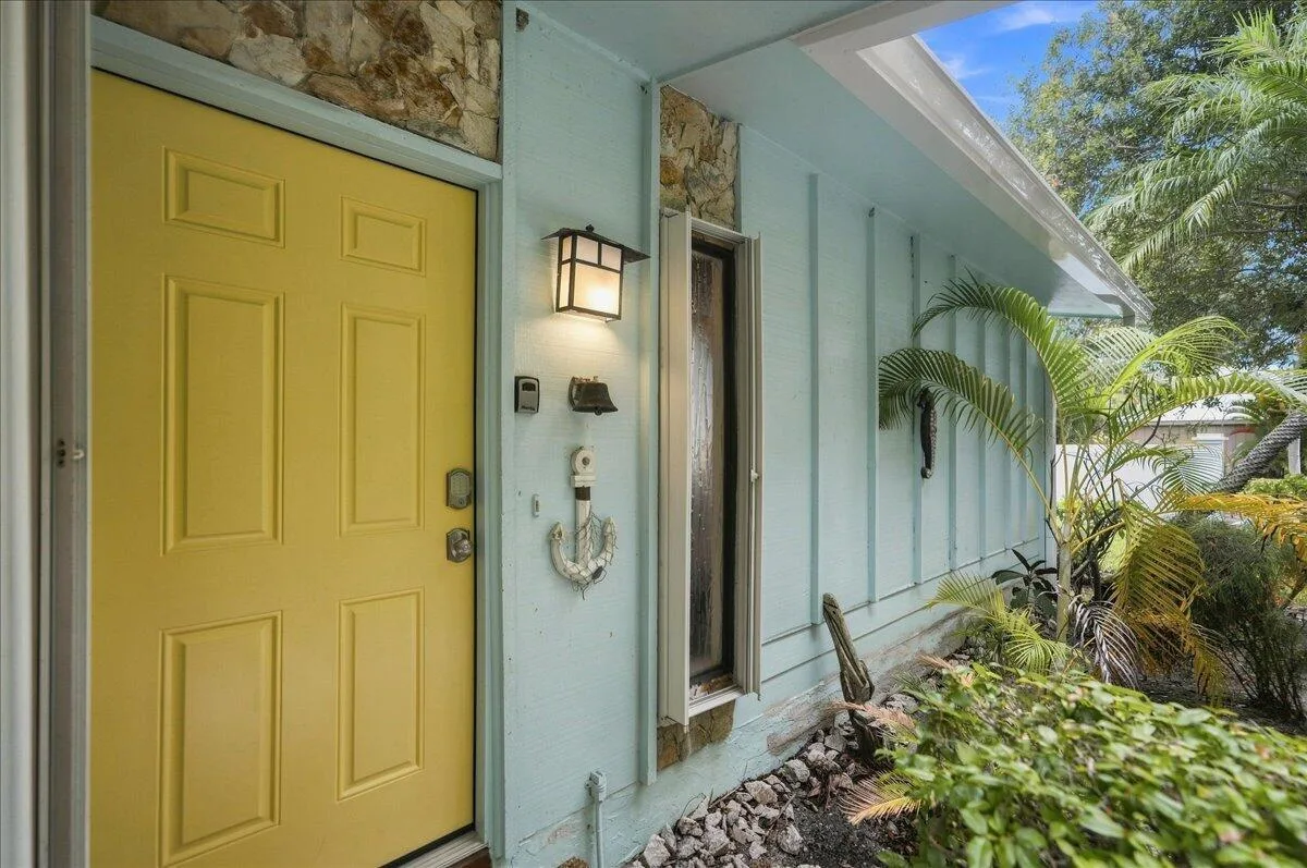 4150 NE Breakwater Drive, Jensen Beach, FL 34957