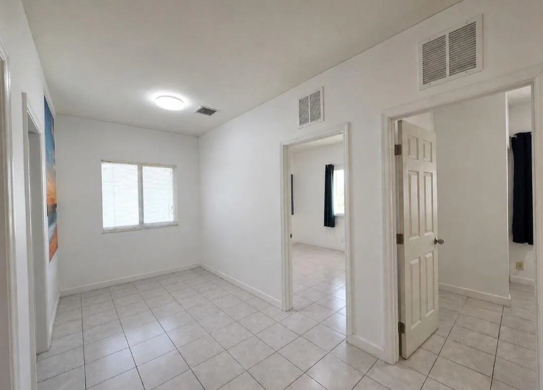 1922 Garfield Street # #3, Hollywood, FL 33020 photo 4