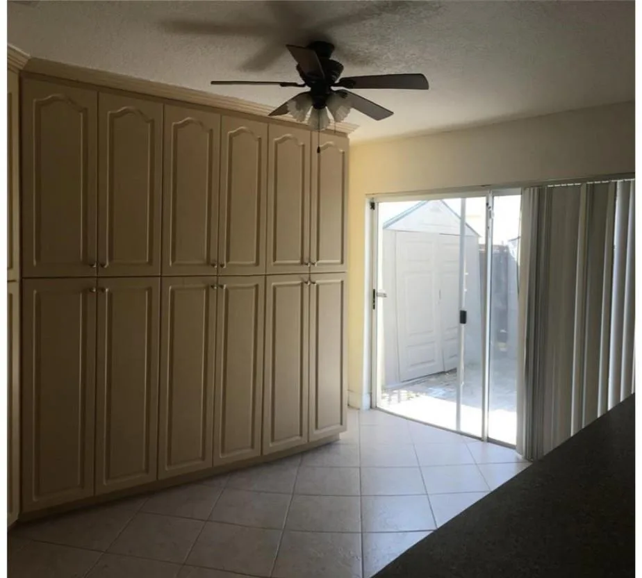 4350 SW 72nd Terrace SW, Davie, FL 33314 photo 3
