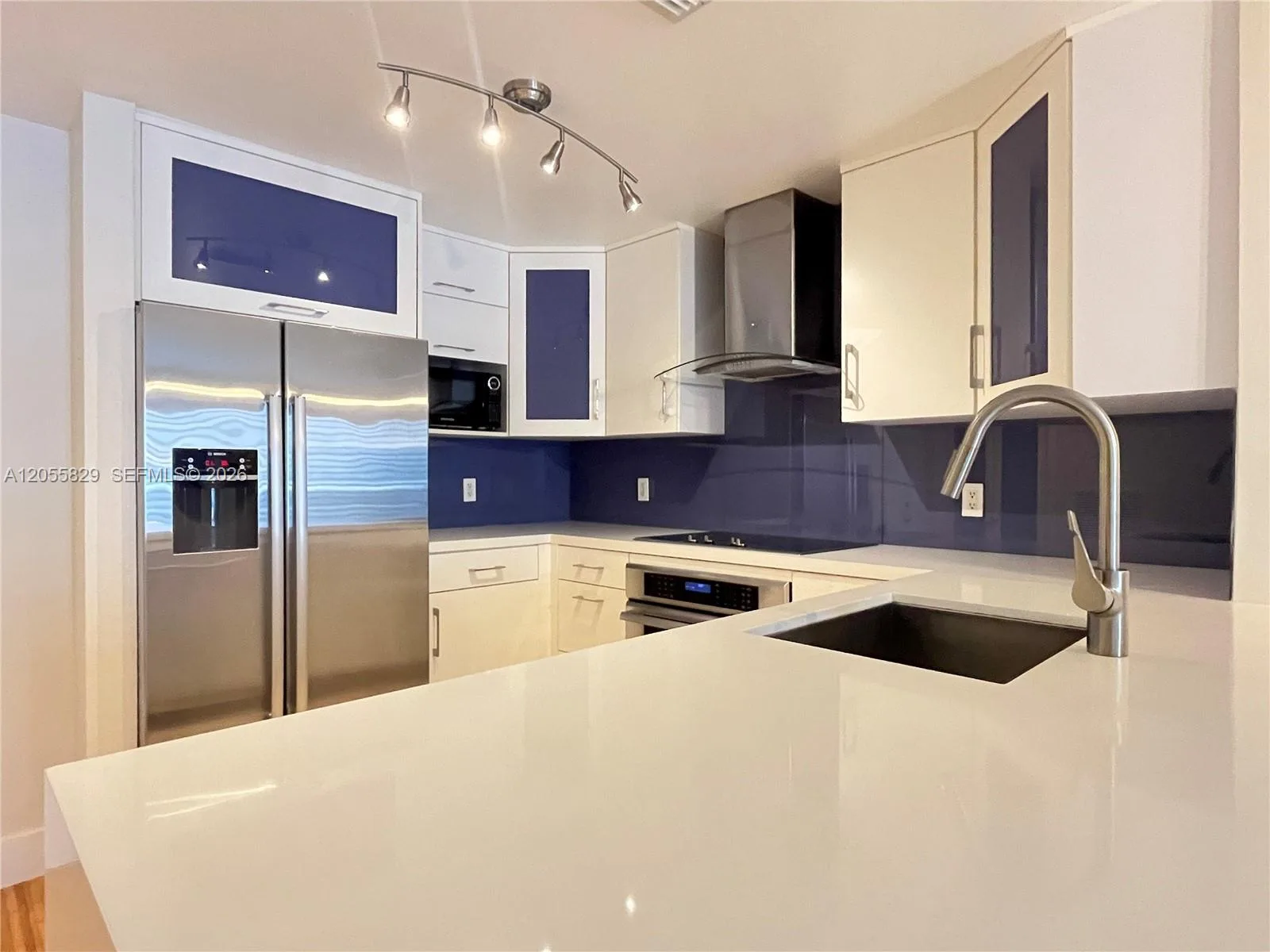 10 Aragon Ave # 614, Coral Gables, FL 33134