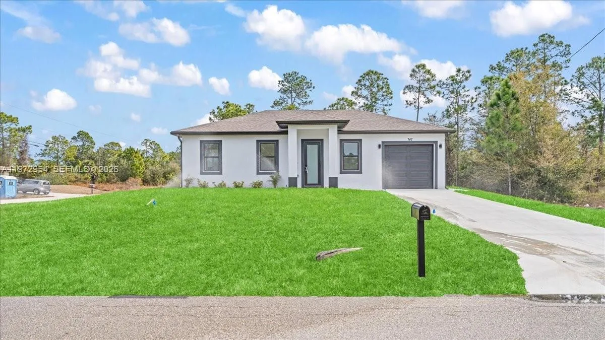 747 anaconda ave s, Lehigh Acres, FL 33974 photo 2