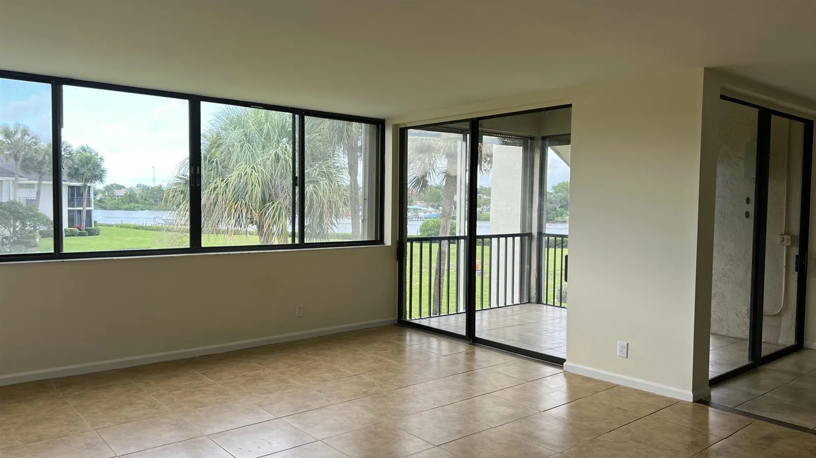 10507 SE Terrapin Place # E-203, Tequesta, FL 33469 photo 4