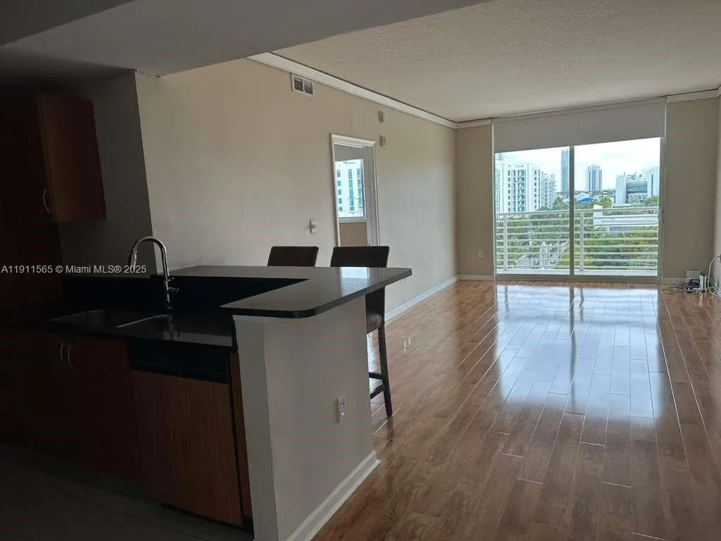 18800 NE 29th Ave # 913, Aventura, FL 33180