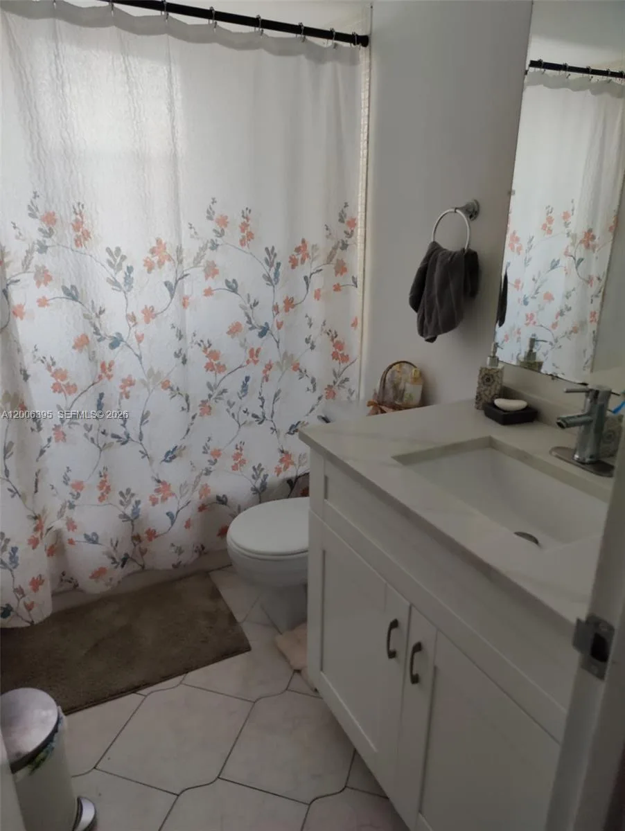1810 N Lauderdale Ave # 2204, North Lauderdale, FL 33068 photo 12
