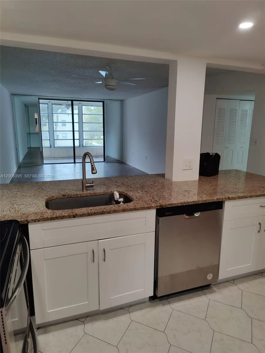 1810 N Lauderdale Ave # 2204, North Lauderdale, FL 33068 photo 5