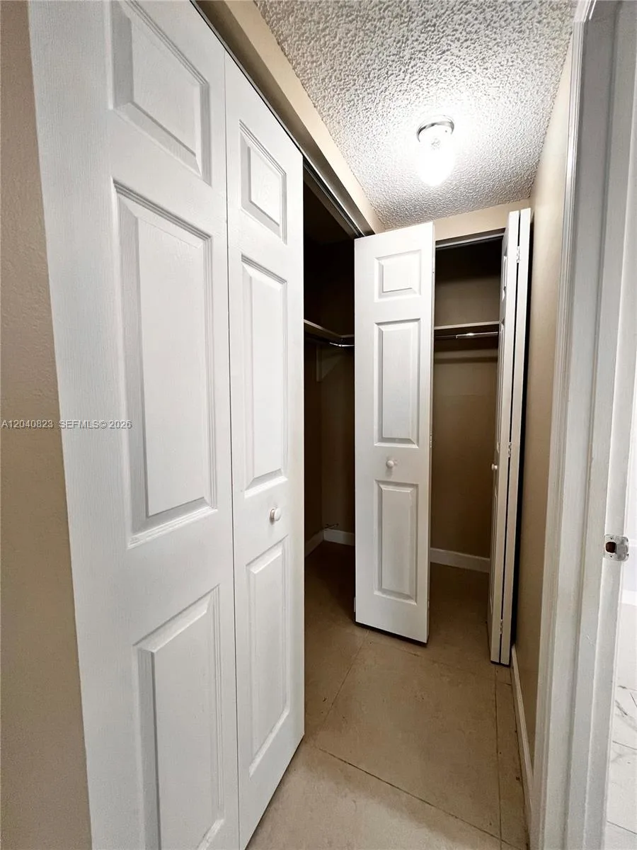 9235 Lagoon Pl # 109, Davie, FL 33324 photo 11