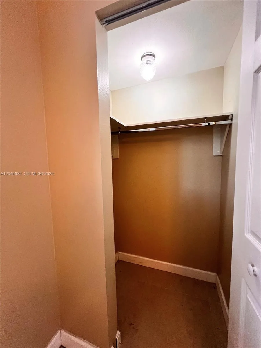 9235 Lagoon Pl # 109, Davie, FL 33324 photo 13