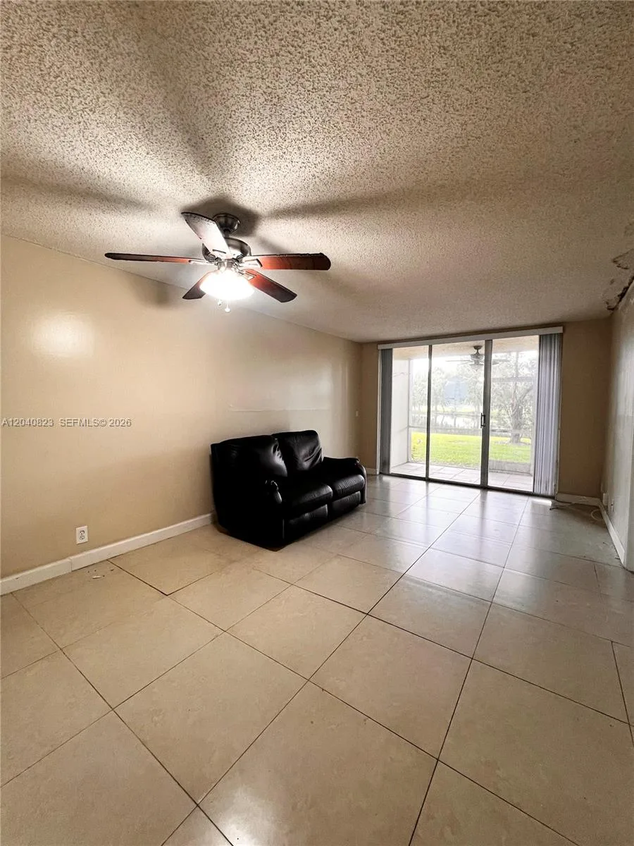 9235 Lagoon Pl # 109, Davie, FL 33324 photo 7