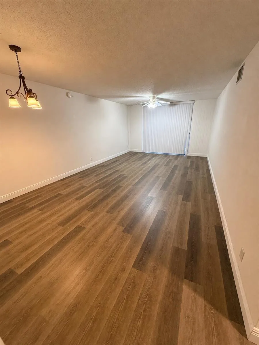 7173 ORANGE Drive # 220B, Davie, FL 33314 photo 3